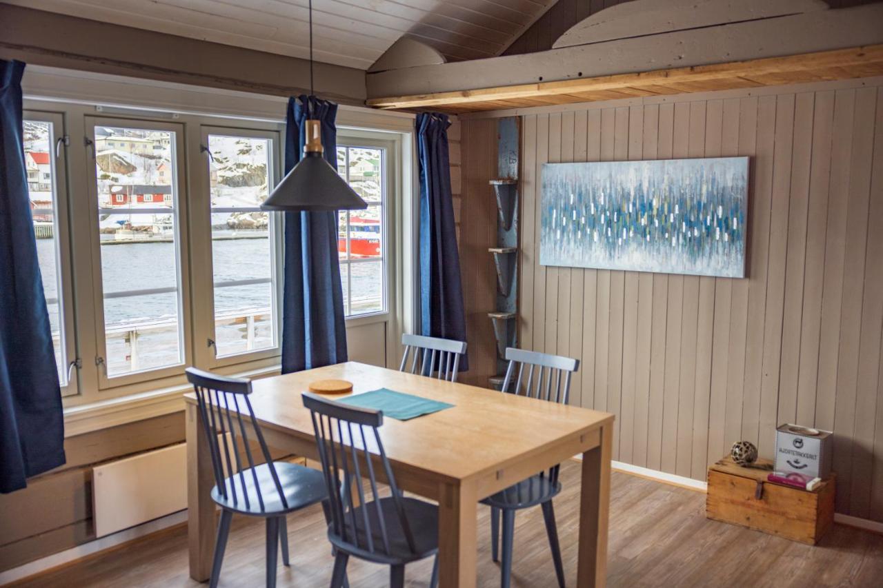 The Tide - Rorbuer Hotel เซอร์วอเกน ภายนอก รูปภาพ
